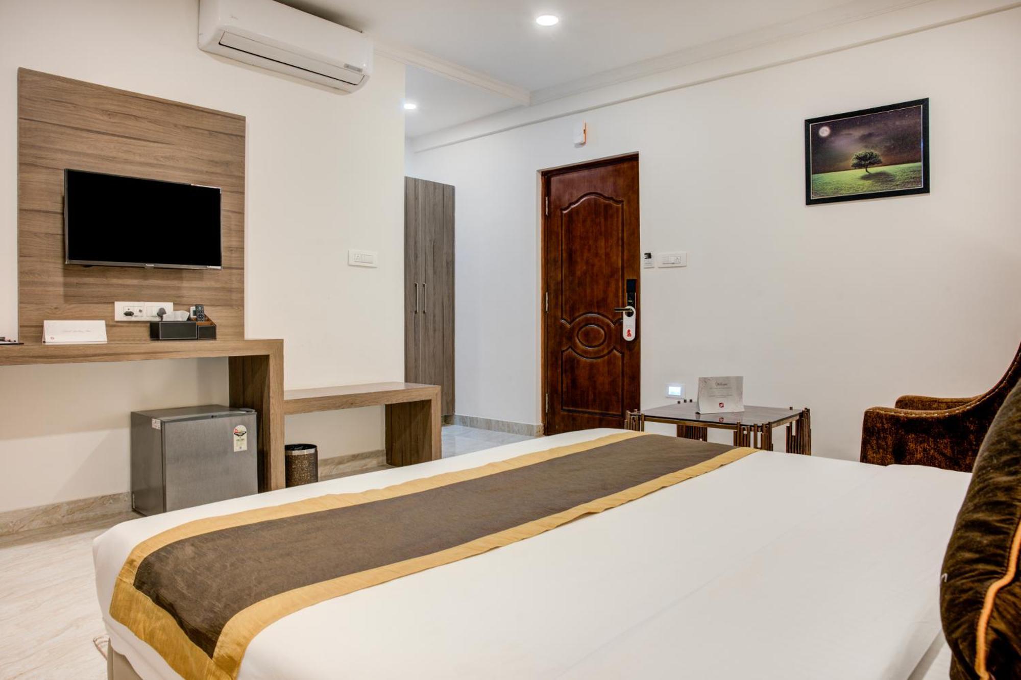 Hotel Sterling Inn Bangalore International Airport Yelahanka 外观 照片